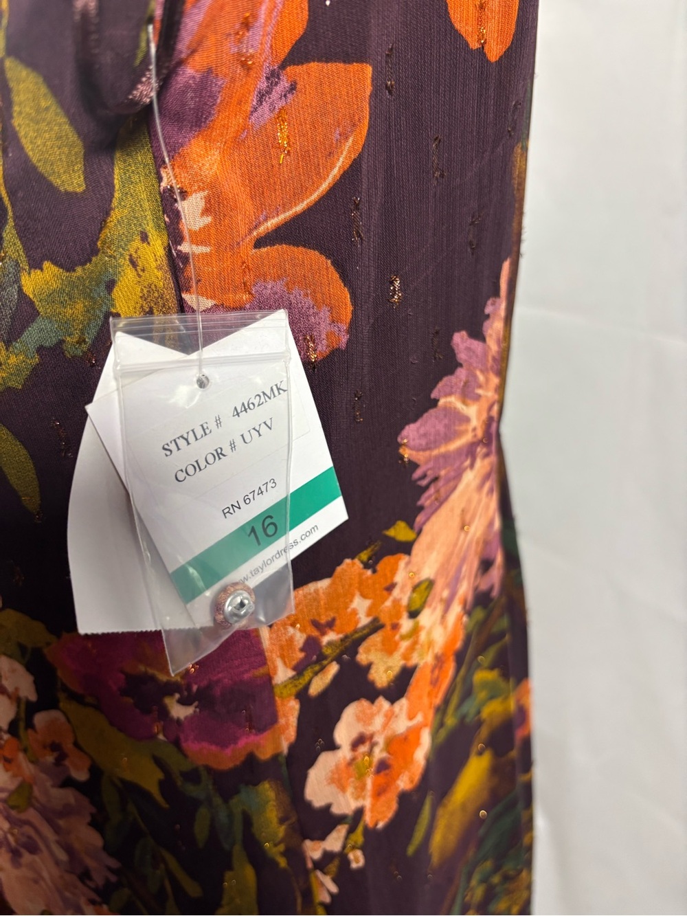 NWT Women’s Taylor Floral Smocked A-line Dress Size 16 - Picture 11 of 14